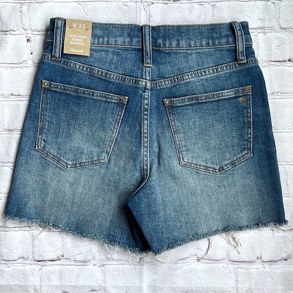 MADEWELL High Rise Cutoff Medium Wash Raw Hem Jean Shorts - Picture 4 of 11